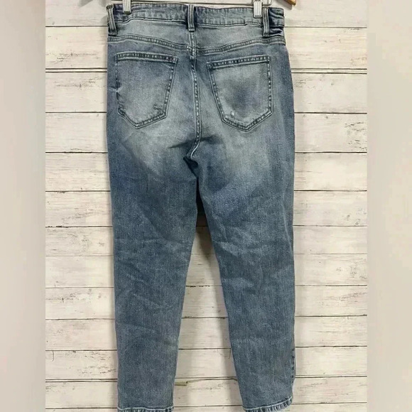 Eunina Distressed Super High Rise Mom Ankle Jeans size 9 - Picture 6 of 6